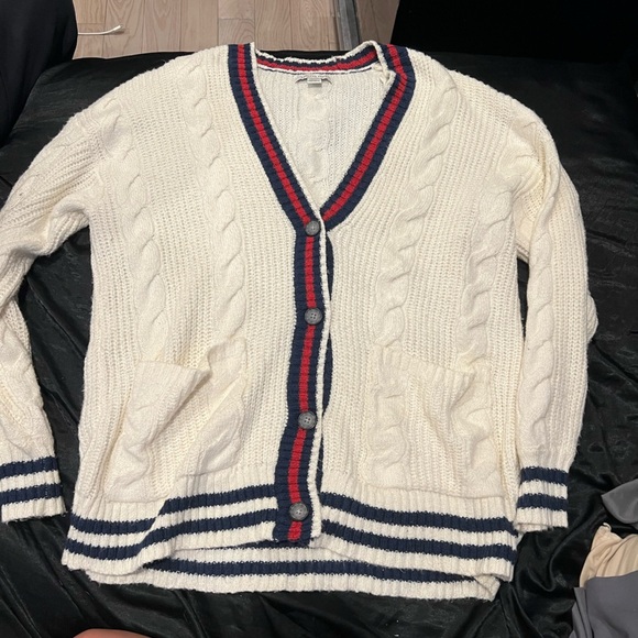American Eagle Outfitters White and Blue Cable-Knit Cardigan - Picture 1 of 3